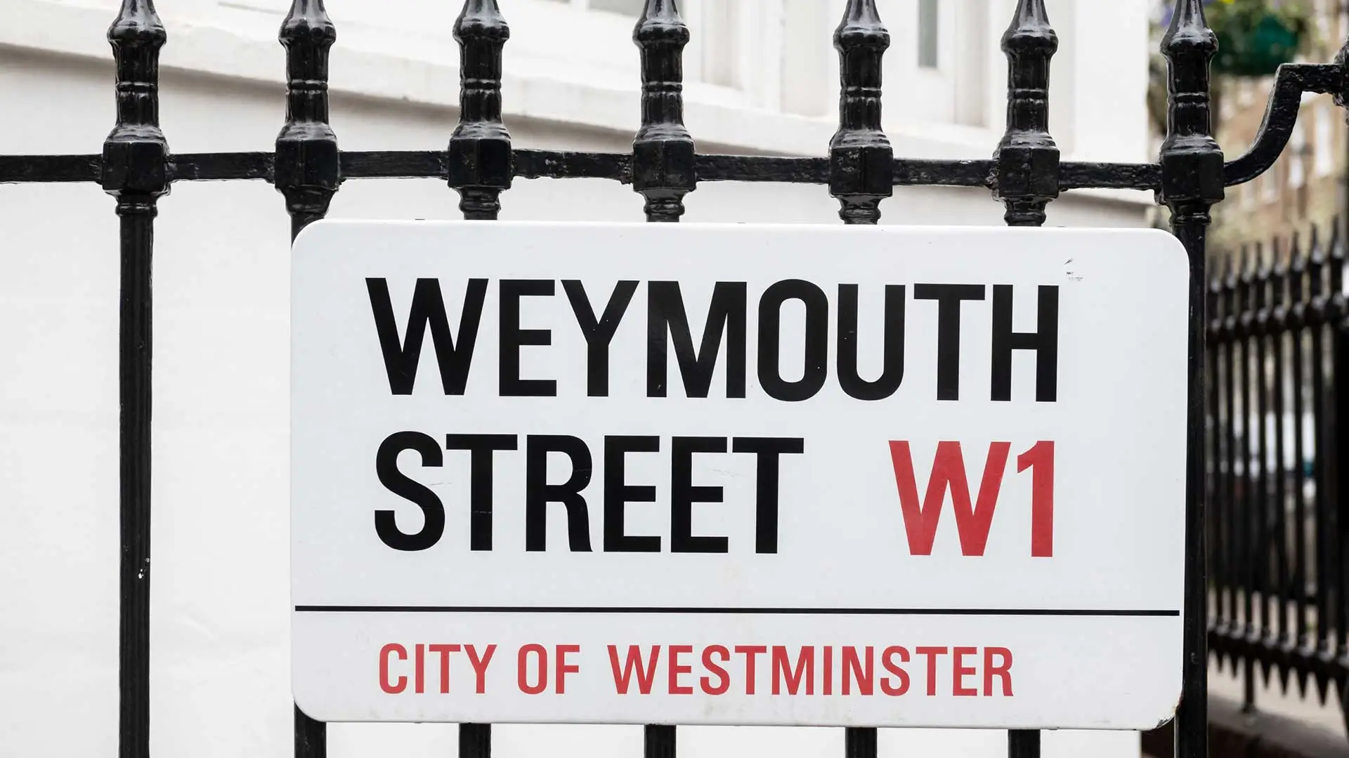 locations-page-weymouth-street-hospital-3