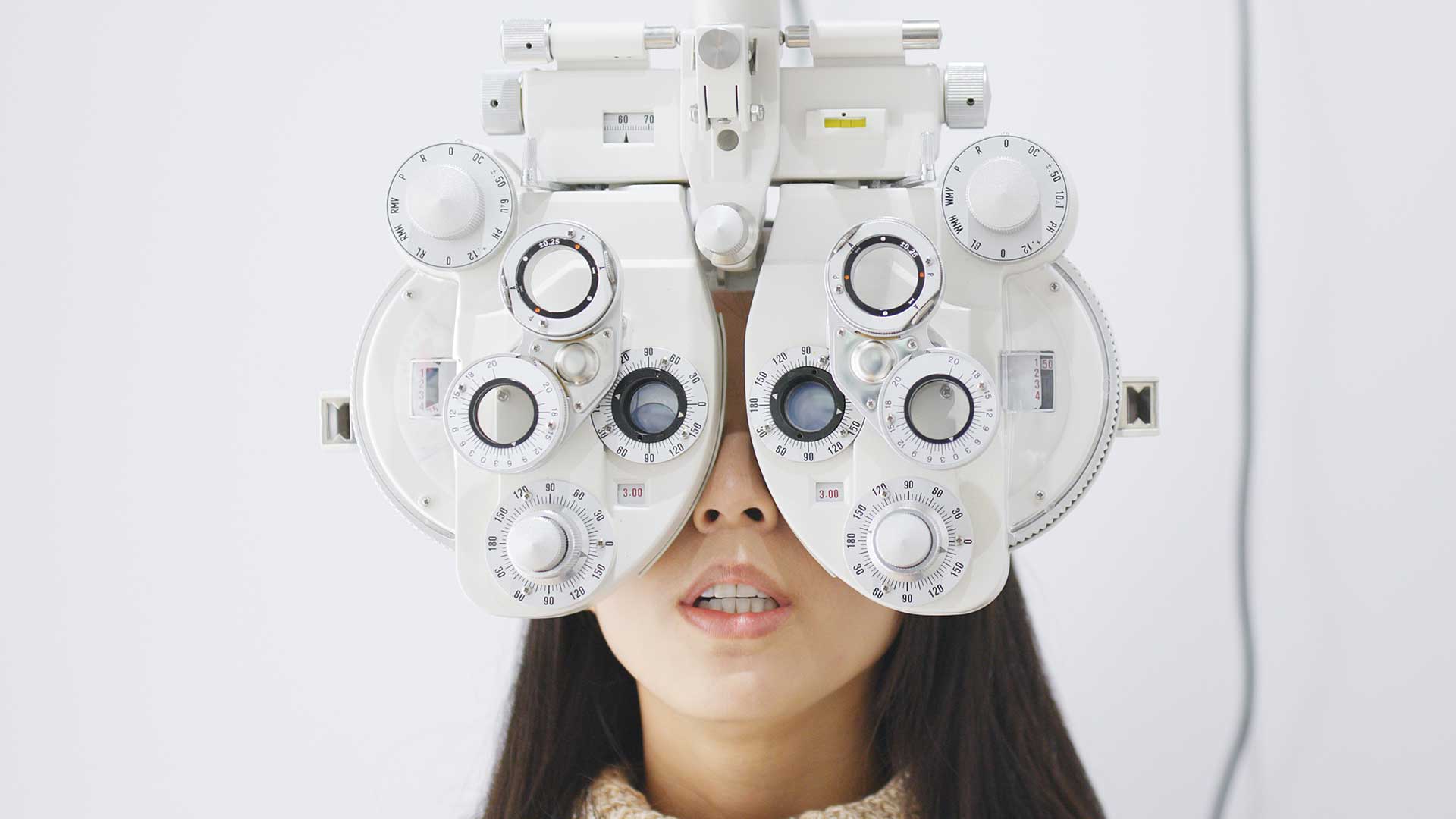 What Tests Will an Ophthalmologist Do and What Do They Mean?