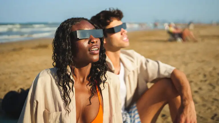 press solar eclipse 3